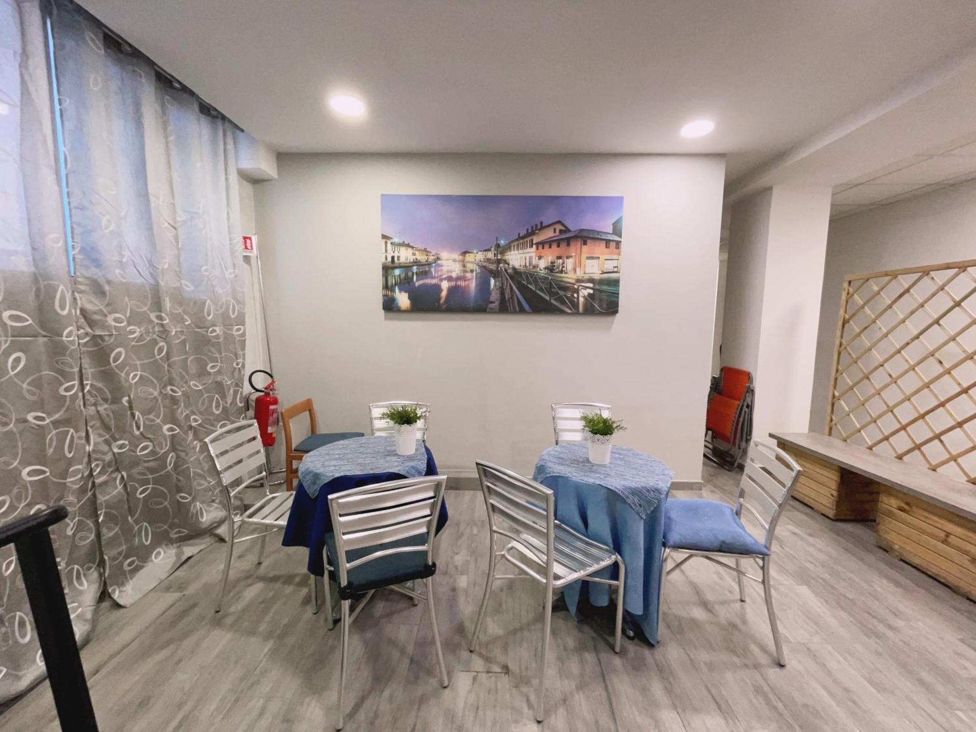 Hotel Bissi Милано Екстериор снимка
